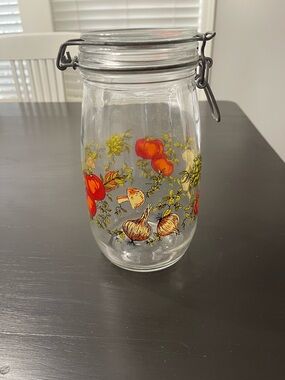Arc France SPICE OF LIFE Mushroom GLASS Hinged Lid 1.5 L Canister Jar Vintage